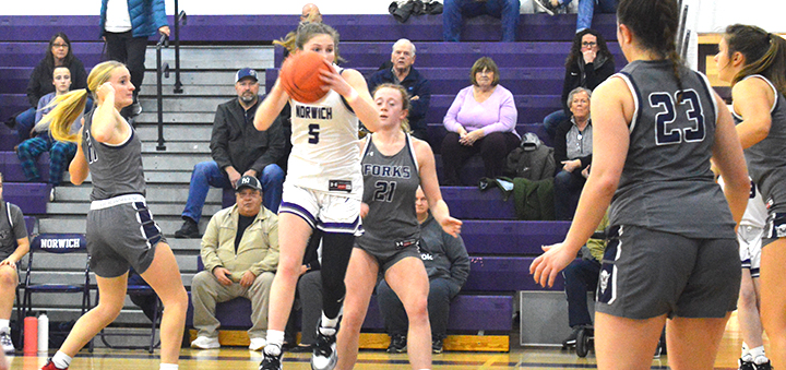 GIRLS BASKETBALL: Norwich falls to Forks